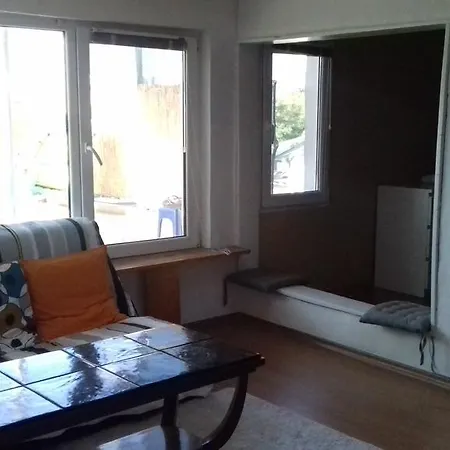 Apartment Yoko's House